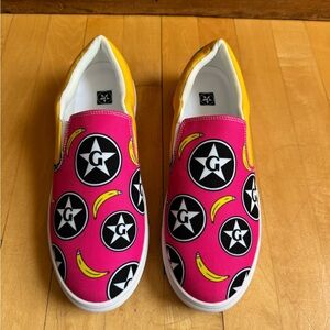 Geinos womens Slip-On canvas Shoes - Pink and Yellow